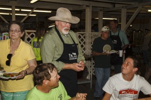 Bill Collins in Dinning Shed-3510FX     