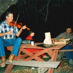 Dub Whittenburg plays the fiddle-640
